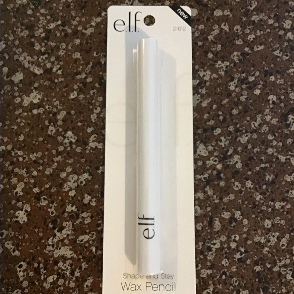 E.l.f WAX PENCIL WITH FREE GIFT